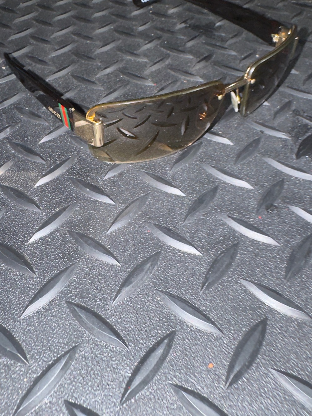 Gucci 2851/S authentic Vintage Sunglasses.